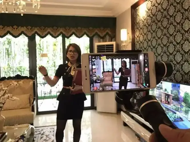 黄色直播平台用户评价头像